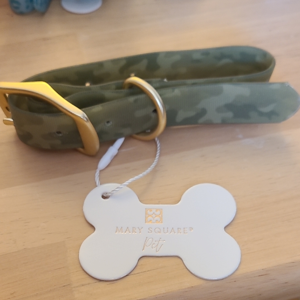 Mary Square Pet Green Camouflage Dog Collar with Gold Buckle